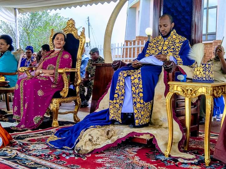 His Majesty Dr. Oyo Nyimba Kabamba Iguru Rukidi IV: King Of Tooro ...